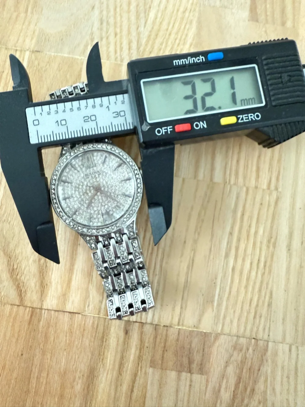 Bulova ladies silver tone crystal pave phantom watch NEW BATTERY